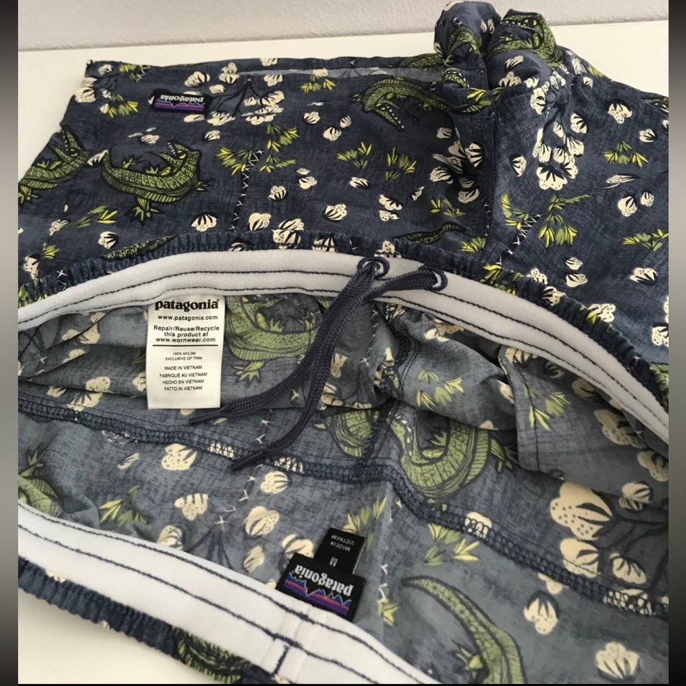 Patagonia baggies - Picture 4 of 4